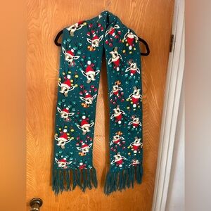 Novelty reindeer in Santa hat warm scarf